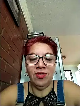 Snapshot of TRISH_MILF chatting on 4, 1, 2025 TRISH MILF online show from 4, 1, 2025