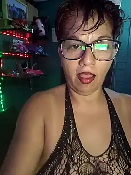 Snapshot of TRISH_MILF chatting on 7, 1, 2025 TRISH MILF online show from 7, 1, 2025