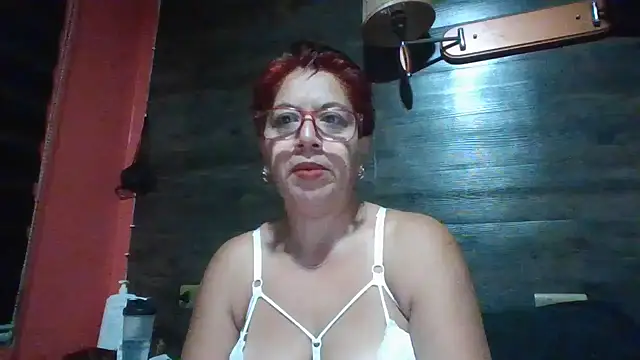 Snapshot of TRISH_MILF chatting on 28, 1, 2025 TRISH MILF online show from 28, 1, 2025