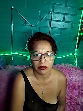 Snapshot of TRISH_MILF chatting on 13, 2, 2025 TRISH MILF online show from 13, 2, 2025