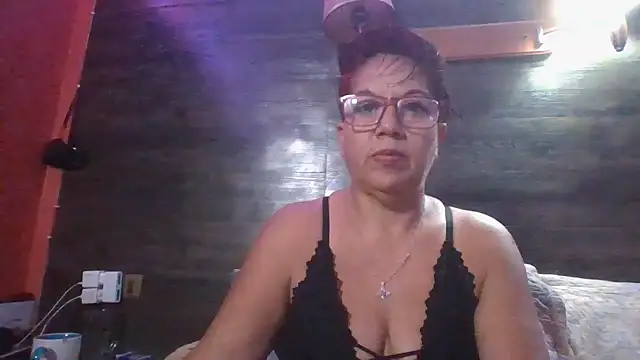 Snapshot of TRISH_MILF chatting on 18, 2, 2025 TRISH MILF online show from 18, 2, 2025