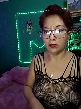 Snapshot of TRISH_MILF chatting on 21, 2, 2025 TRISH MILF online show from 21, 2, 2025