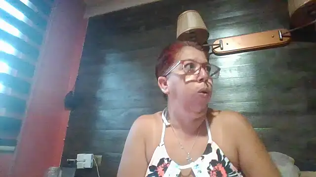 Snapshot of TRISH_MILF chatting on 1, 3, 2025 TRISH MILF online show from 1, 3, 2025