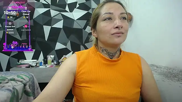Snapshot of FENIX_LUXURY chatting on 23, 12, 2025 FENIX LUXURY online show from 23, 12, 2025
