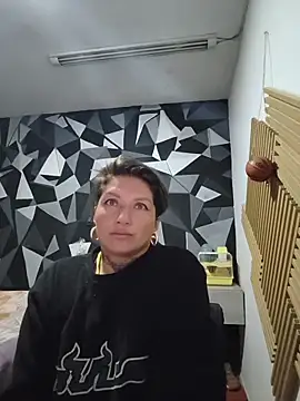 Snapshot of FENIX_LUXURY chatting on 3, 6, 2026 FENIX LUXURY online show from 3, 6, 2026