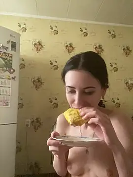 Starry Siren online show from 11, 4, 2026