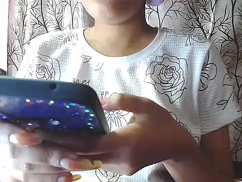 Snapshot of your_Shanvi chatting on 11, 11, 2025 your Shanvi online show from 11, 11, 2025