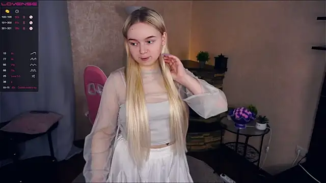 ZaraCreedon online show from 15, 2, 2025