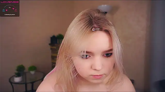 ZaraCreedon online show from 16, 3, 2025