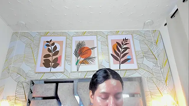 Snapshot of Alison_Chan_ chatting on 22, 7, 2026 Alison Chan online show from 22, 7, 2026