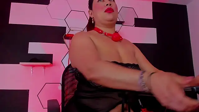 Snapshot of alondrabigtits chatting on 30, 1, 2025 alondrabigtits online show from 30, 1, 2025