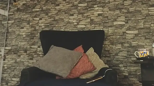 Snapshot of alondrabigtits chatting on 5, 11, 2025 alondrabigtits online show from 5, 11, 2025