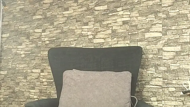 Snapshot of alondrabigtits chatting on 27, 11, 2025 alondrabigtits online show from 27, 11, 2025