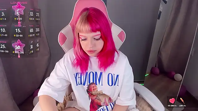 Snapshot of MonikaMayson chatting on 21, 3, 2025 MonikaMayson online show from 21, 3, 2025