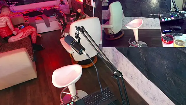 Doggyray44 online show from 21, 12, 2024