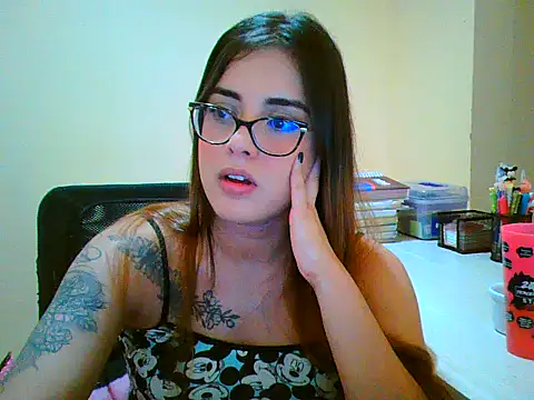 Snapshot of maliamiller chatting on 20, 2, 2026 maliamiller online show from 20, 2, 2026