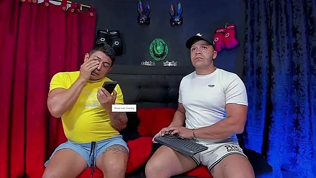 Snapshot of AndyandFran chatting on 23, 4, 2026 AndyandFran online show from 23, 4, 2026