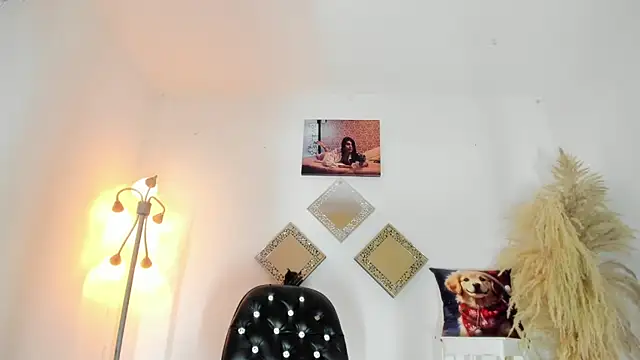 kattadoll online show from 11, 11, 2025