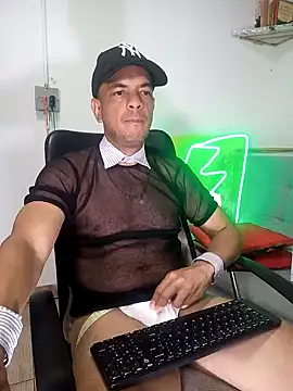 latinmartin73 online show from 15, 1, 2025