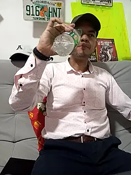 latinmartin73 online show from 9, 9, 2025