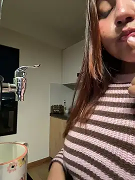 kittyfresita online show from 9, 4, 2026