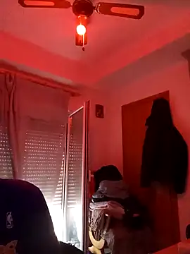 jovenestraviesos online show from 16, 3, 2025