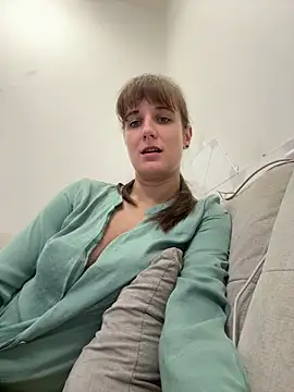 jennifer11772 online show from 25, 3, 2026