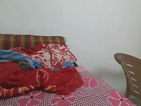 Snapshot of hot_dark_chocolate08 chatting on 14, 10, 2025 hot dark chocolate08 online show from 14, 10, 2025