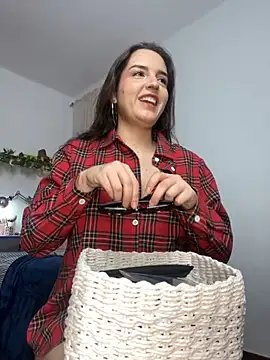 Snapshot of tatianaAlvarez1 chatting on 16, 10, 2025 tatianaAlvarez1 online show from 16, 10, 2025