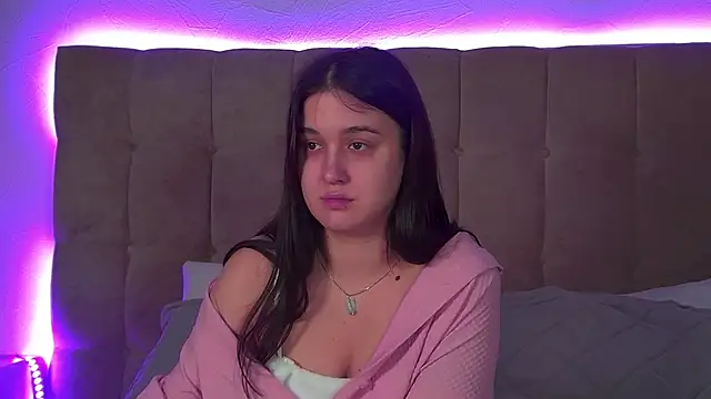 ChristinaMilton online show from 20, 11, 2025