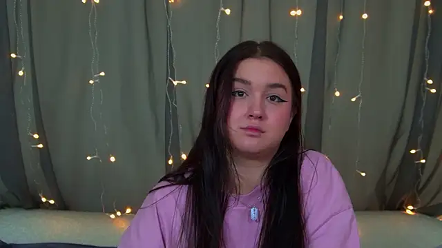 ChristinaMilton online show from 29, 11, 2025