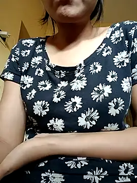 Snapshot of Sanaya_7 chatting on 4, 2, 2025 Sanaya 7 online show from 4, 2, 2025