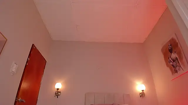 Snapshot of dani_skinny_ chatting on 3, 2, 2025 dani skinny  online show from 3, 2, 2025