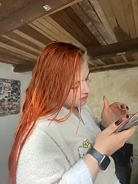 SophiaWeestt99 online show from 21, 10, 2025