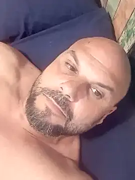 Snapshot of Javierchico chatting on 15, 5, 2026 Javierchico online show from 15, 5, 2026
