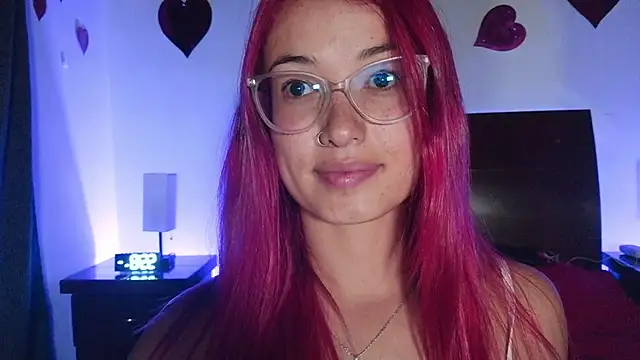 Snapshot of luccycollins_ chatting on 13, 2, 2026 luccycollins online show from 13, 2, 2026