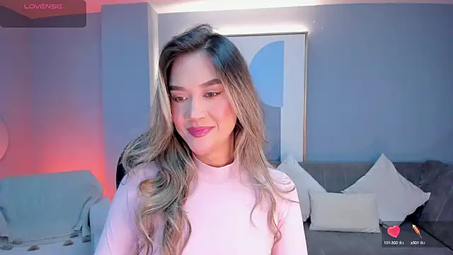 Snapshot of RebeccaHudson chatting on 25, 2, 2025 RebeccaHudson online show from 25, 2, 2025