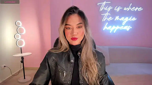 Snapshot of RebeccaHudson chatting on 15, 3, 2025 RebeccaHudson online show from 15, 3, 2025