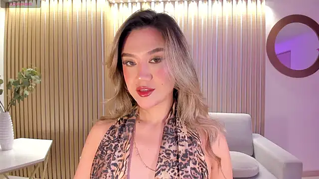 Snapshot of RebeccaHudson chatting on 13, 9, 2025 RebeccaHudson online show from 13, 9, 2025