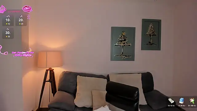 RebeccaHudson online show from 14, 12, 2025