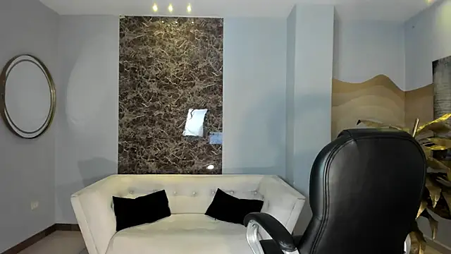 RebeccaHudson online show from 3, 4, 2026