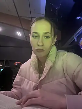 Snapshot of M1ssyk1ssy chatting on 8, 2, 2025 M1ssyk1ssy online show from 8, 2, 2025