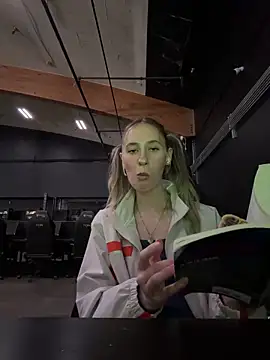 M1ssyk1ssy online show from 20, 3, 2026