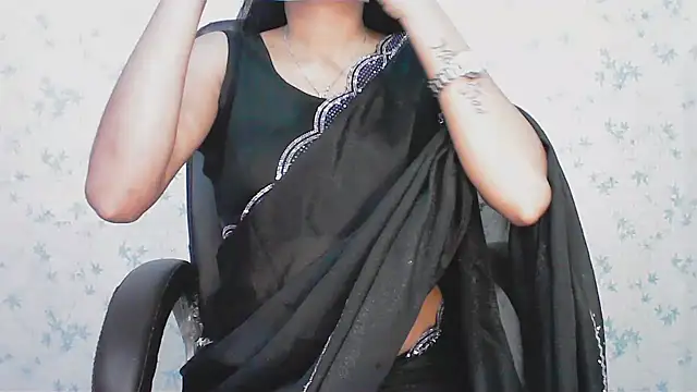 collage hoty online show from 11, 2, 2026