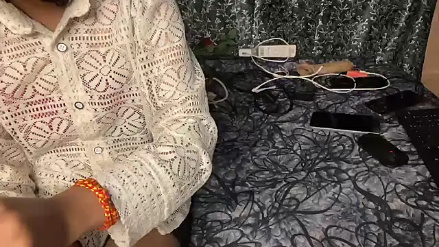 mystical zara online show from 20, 1, 2025