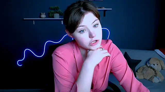 nikole kitt online show from 9, 2, 2025