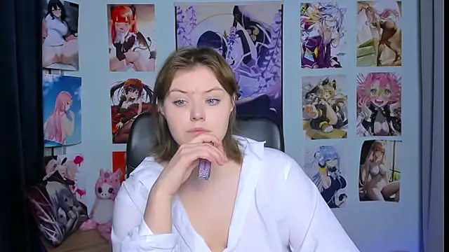 nikole kitt online show from 18, 2, 2025