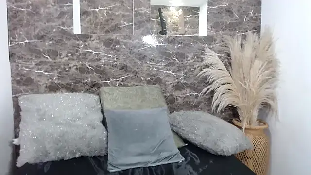 Snapshot of JESSYCHERNOBIL chatting on 7, 11, 2025 JESSYCHERNOBIL online show from 7, 11, 2025