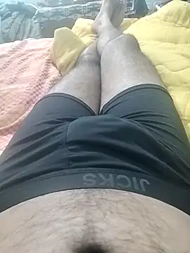 Snapshot of luckylads0037 chatting on 28, 2, 2026 luckylads0037 online show from 28, 2, 2026