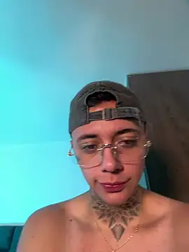  PhillipBrown online show from 18, 7, 2026